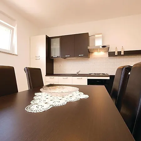 2 Bedroom In *